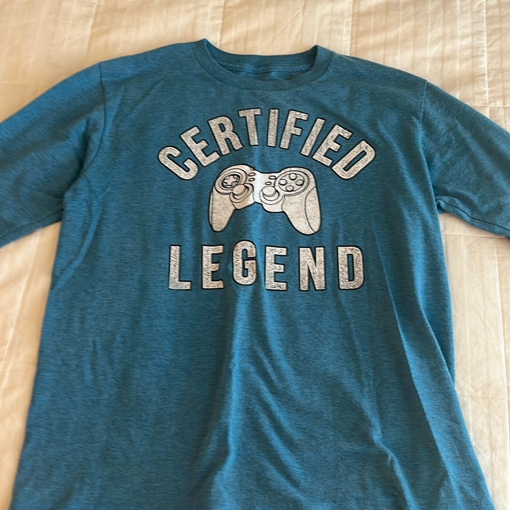 Gamer T-Shirt, “Certified Legend” Long sleeved, size Medium